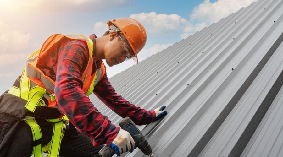 Owens Corning roofing contractor in Milton, IL